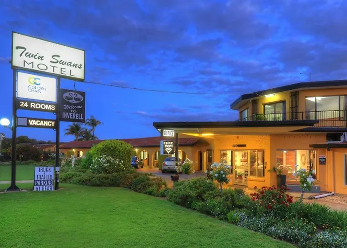 Twin Swans Motel