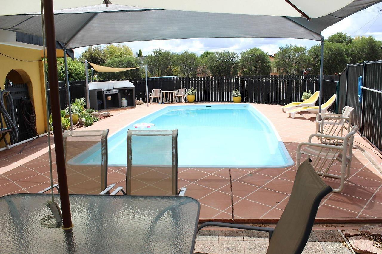 Twin Swans Motel Inverell